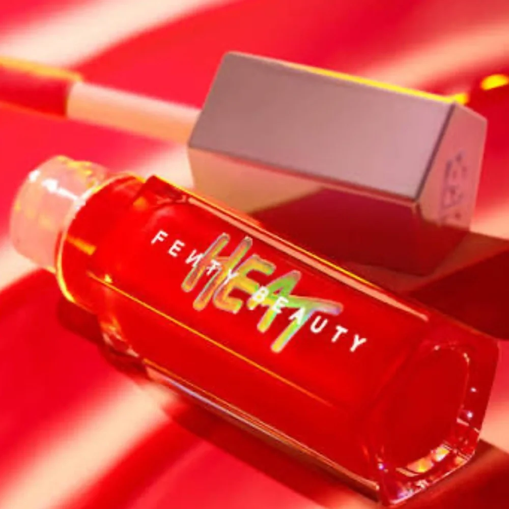 💋✨Fenty Hot Cherry Gloss Bomb Heat